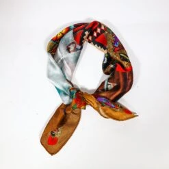 ROAM SHORTY SCARF -Steelers Style 0D6A2467