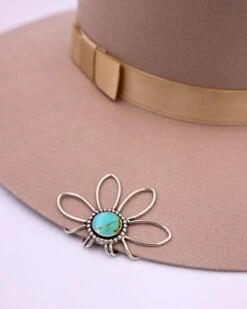 THE WINGED HEART GREEN TURQUOISE BRIM BLOOM CLIP -Steelers Style 199 08f5ad2a 3231 4e0a 9dff 909a3f95b97a
