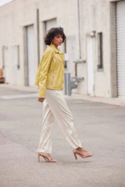 MAURITIUS WOMEN'S SOFIA JACKET- YELLOW -Steelers Style 20220731 03930 720x c3b1eefb cebb 41d9 9559 4a11d23405e7