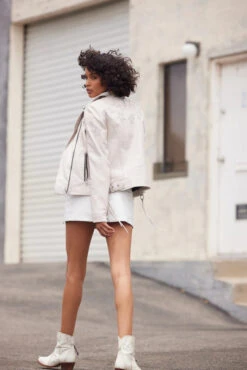 MAURITIUS WOMEN'S WANA JACKET -Steelers Style 20220731 04265 720x cc6e002a 1595 4d5a a14b 128502ff05e9