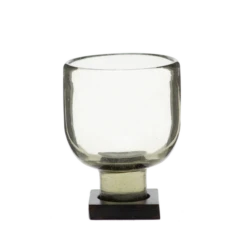 JAN BARBOGLIO TAZON CON TALLO SP2 VESSEL