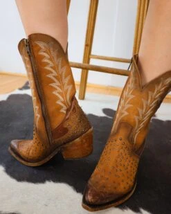 LIBERTY BLACK WOMEN'S WILLOW BOOT -Steelers Style 33 f71a0501 3067 4931 bce4 ec6b60c0aa47