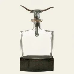 JAN BARBOGLIO Nueces Decanter