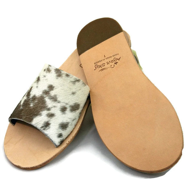 AGAVE SKY COWHIDE SLIDE SANDAL- CHOCOLATE 2 AGAVE SKY COWHIDE SLIDE SANDAL- CHOCOLATE - Image 2