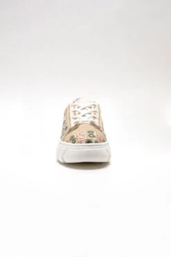 FREE PEOPLE CATCH ME IF YOU CAN SHOE -Steelers Style OB1451863 1006 d