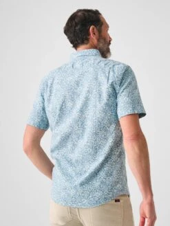 Faherty Short-Sleeve Breeze Shirt -Steelers Style SP23 faherty mens MWS2332 TWH SS BREEZE SHIRT TEAL WATERS HILO back 1 2000x 0770aa27 ebf8 4ca0 bc93 d71a381852cc
