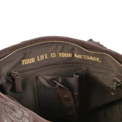 STS WESTWARD DUSTY LEE PURSE 13 STS WESTWARD DUSTY LEE PURSE -Steelers Style STS30851 westward dusty lee purse detail 2 600x 712c4b58 5260 481f b4c5 c3693c0306b0