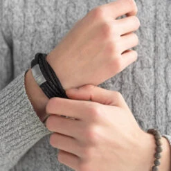 Bonacci Bracelet- Black -Steelers Style SteelandBarnett 3 848f1cf2 4f15 4470 bade c16de0bcd06e