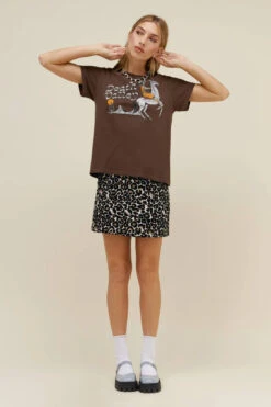 DAYDREAMER DEATH VALLEY TOUR TEE -Steelers Style T1360G5004 DEATHVALLEYTOURTEE ECOMMCROPPED 1 1100x 773636ff e8f1 4cc3 b936 768ed269b30f