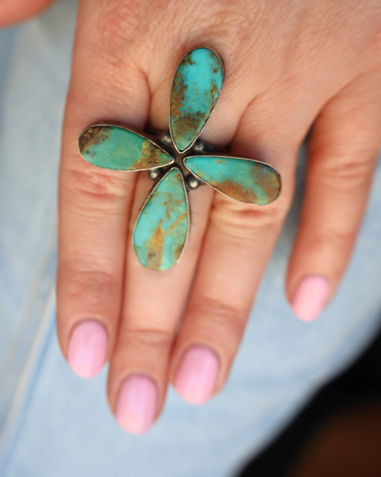 4 TURQUOISE TEARDROPS RING- SIZE 6 3 4 TURQUOISE TEARDROPS RING- SIZE 6 - Image 3