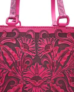 QUE CHULA KAROL FUCHSIA TOTE -Steelers Style image 6c06f567 f7d3 4b06 a299 d8cdaeb1d1c2