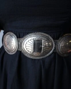 VINTAGE 1960S CONCHO BELT -Steelers Style image 8ae3c9ca 1b7e 4e05 ac5b 88f6b0ad076c