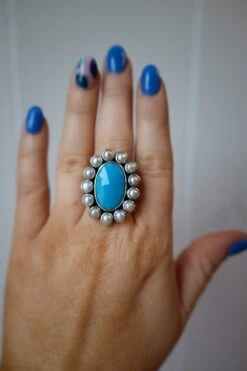 Peyote Bird Sleeping Beauty Faceted With Pearls Surrounding Ring- Size 7.5