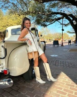 SPRINGBOK WITH FRINGE PURSE -Steelers Style image a80871e4 d636 4ed8 a4cf 8c25abfe6667