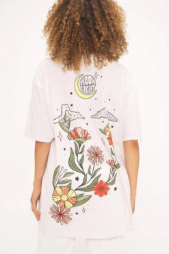 PROJECT SOCIAL SUN COMING MOON GOING TEE -Steelers Style project social t sun coming moon going oversized tee vintage white 2144 540x c7cf33c1 c928 4d10 b561 4a0fc68f7818