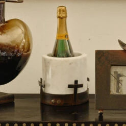 JAN BARBOGLIO TUBO MARBLE VESSEL -Steelers Style psjan0820306 WEBcopy 1024x1024 425ebbeb 4c1a 4d60 b646 50b687612dc5